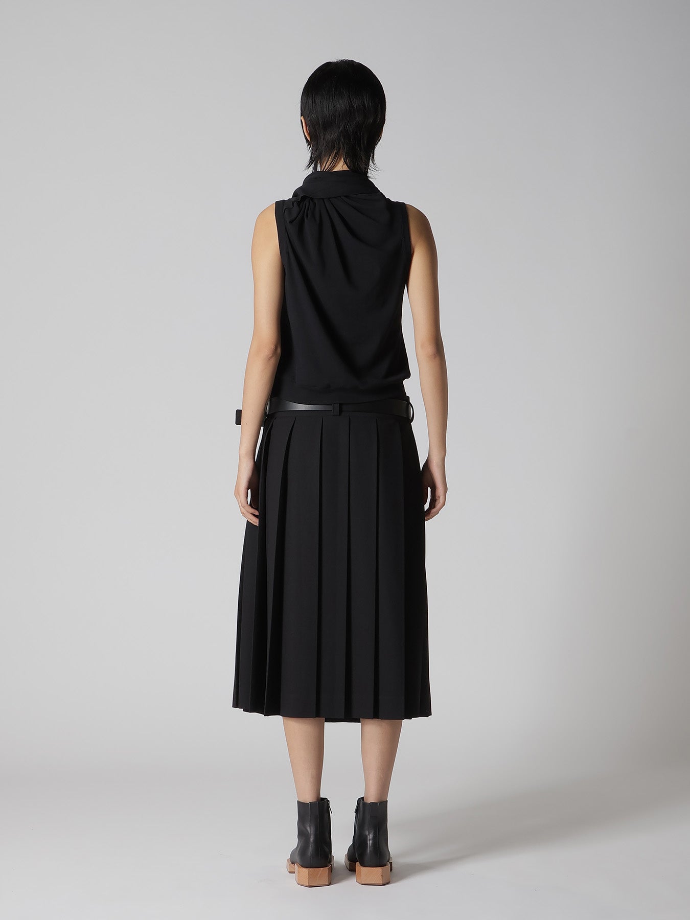 COTTON GAUZE FRAISE DRAPE TIE SLEEVELESS TEE