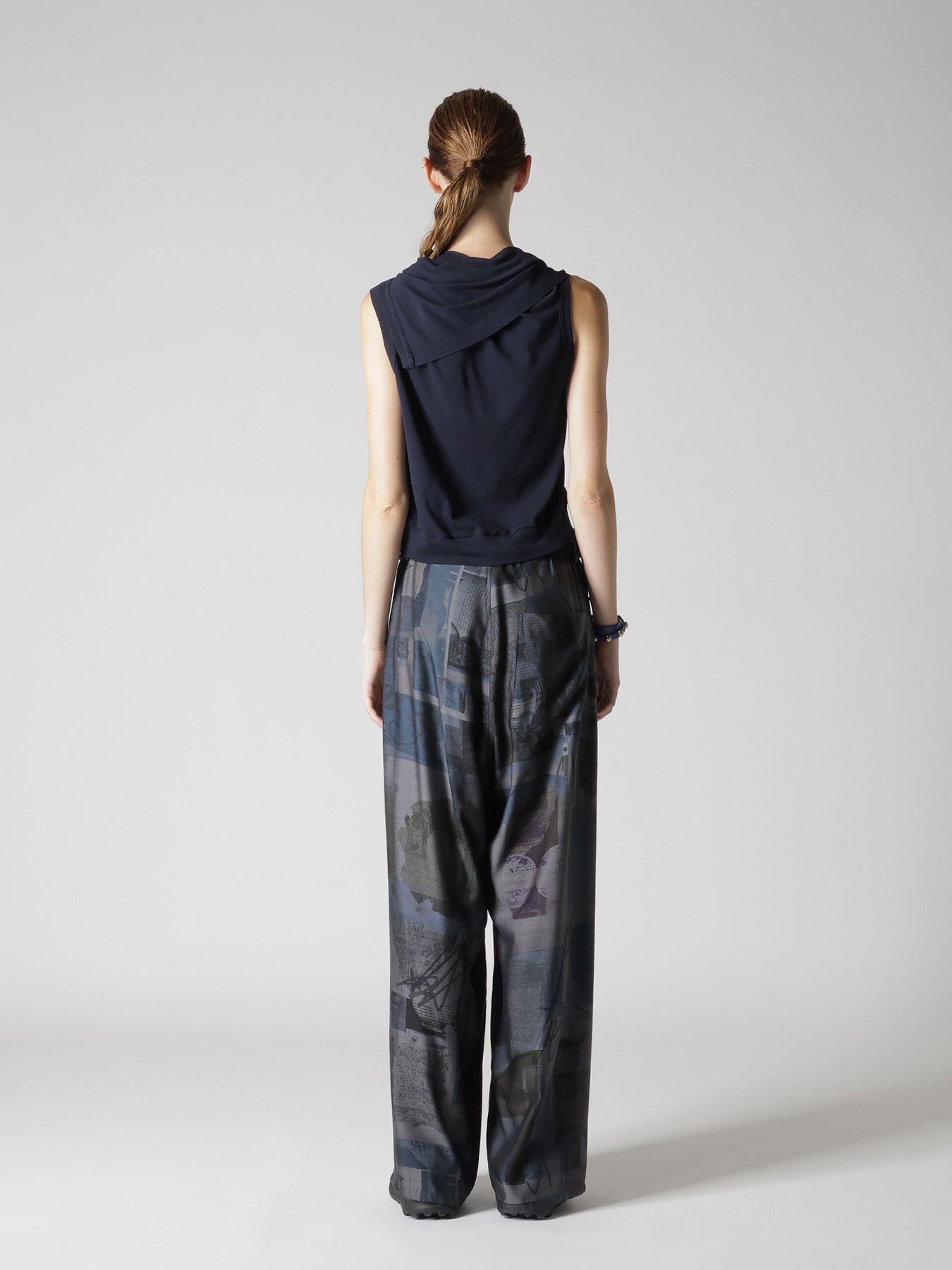 COTTON GAUZE FRAISE DRAPE TIE SLEEVELESS TEE