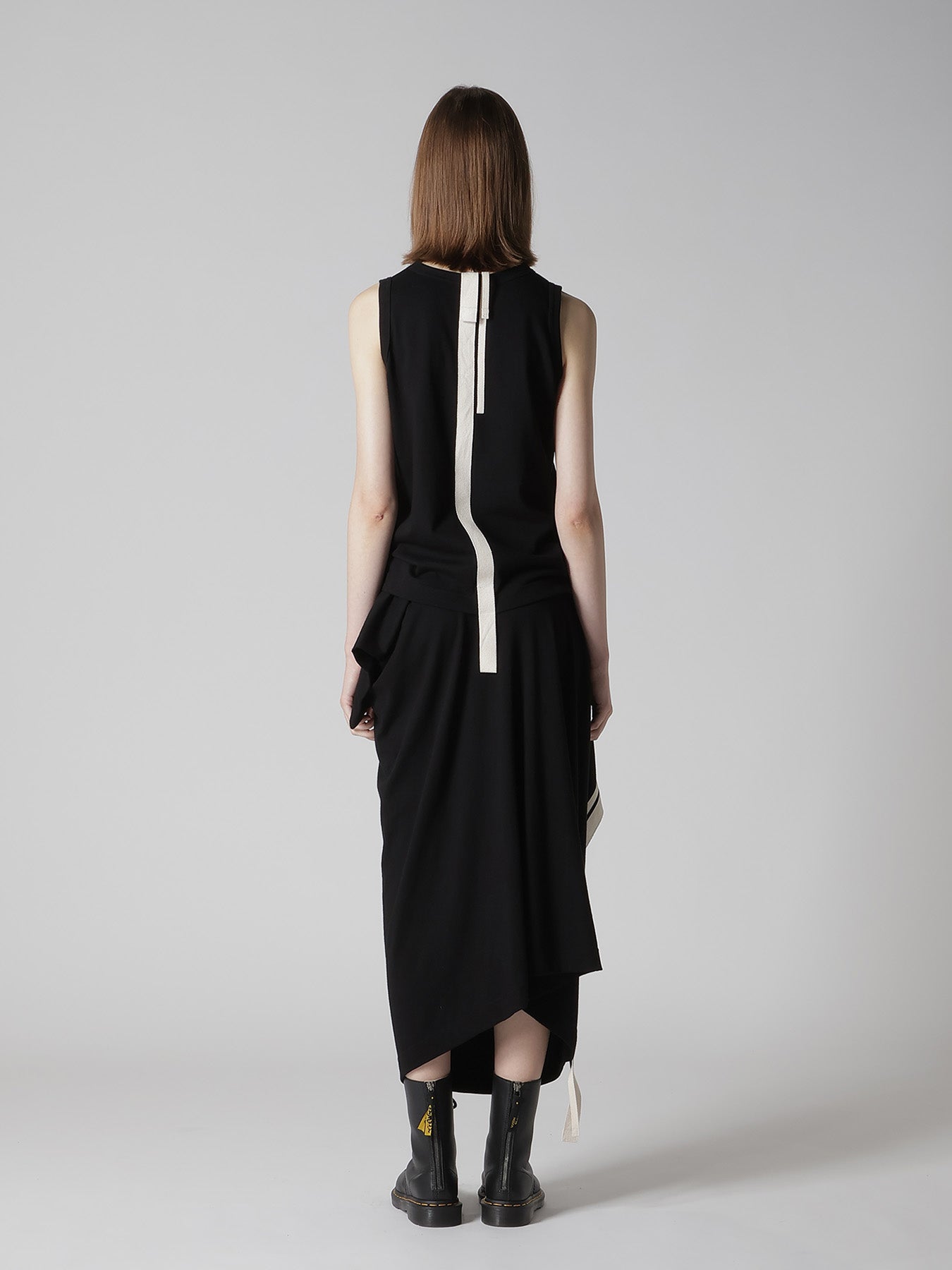 JERSEY BACK LINE SLEEVELESS TEE