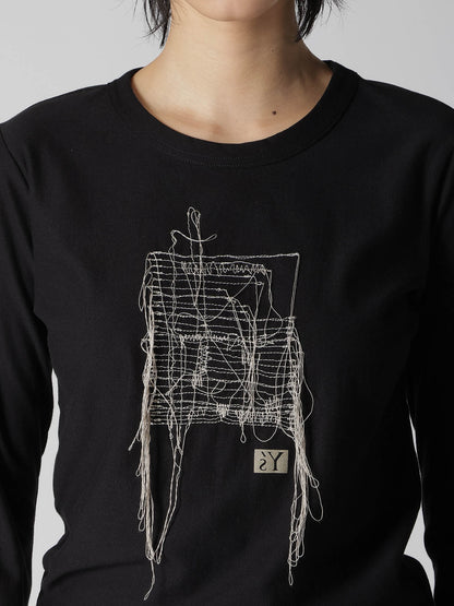 RANDOM STITCH EMBROIDERY LONG SLEEVE TEE