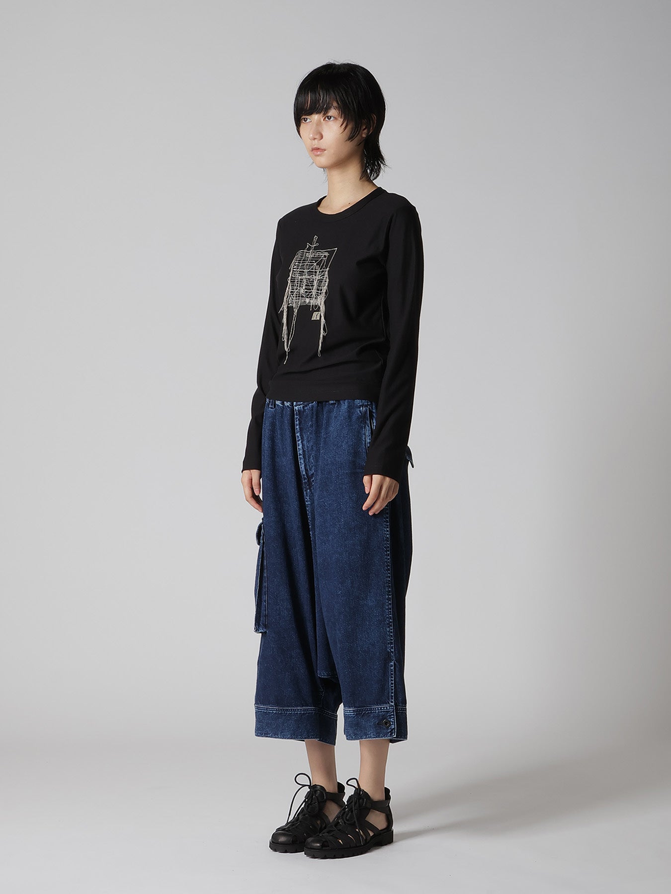 RANDOM STITCH EMBROIDERY LONG SLEEVE TEE – THE SHOP YOHJI YAMAMOTO