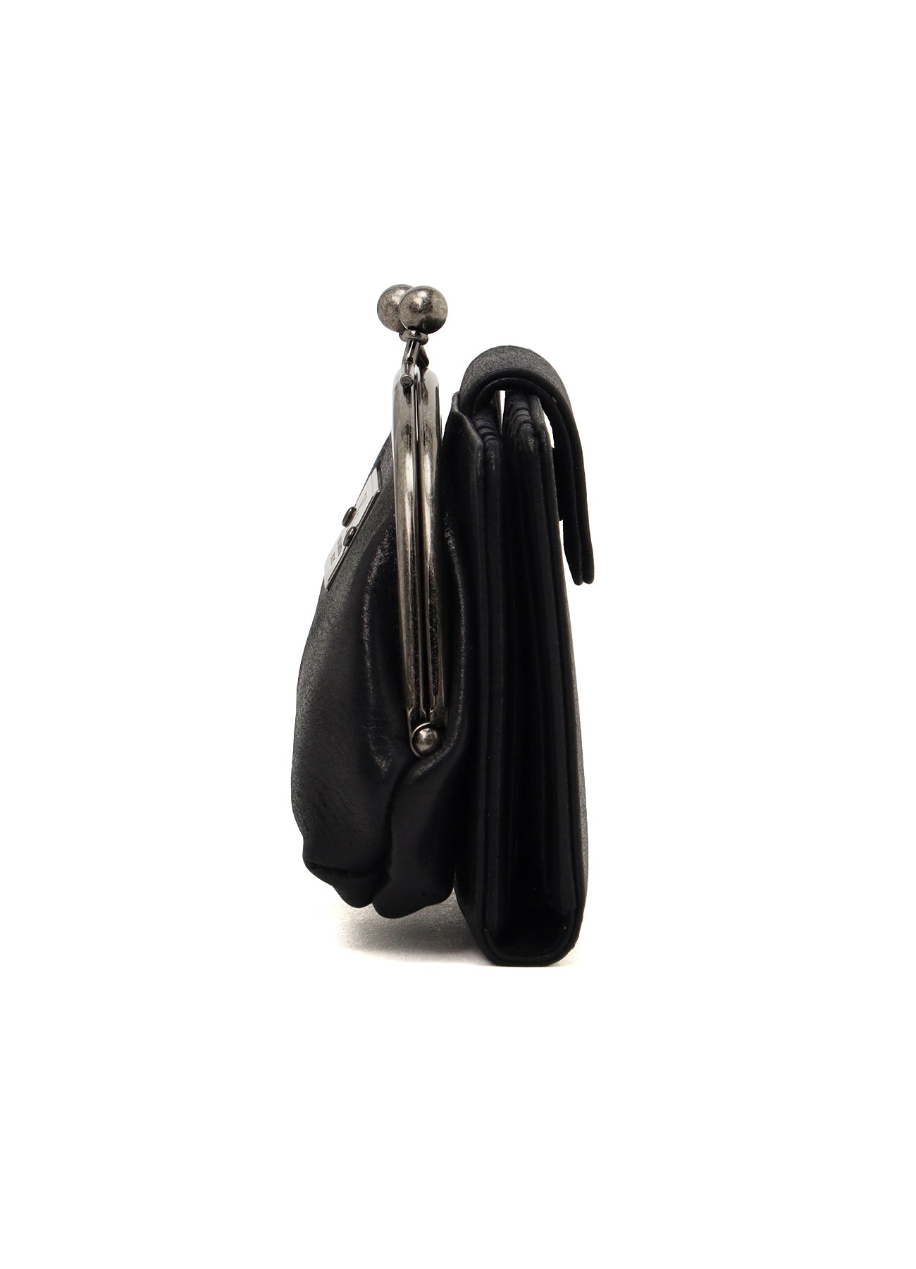LEATHER CARD CASE W/ METAL CLASP