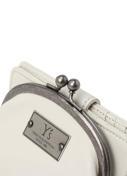 SEMI-GLOSSY LEATHER CARD CASE W/ METAL CLASP