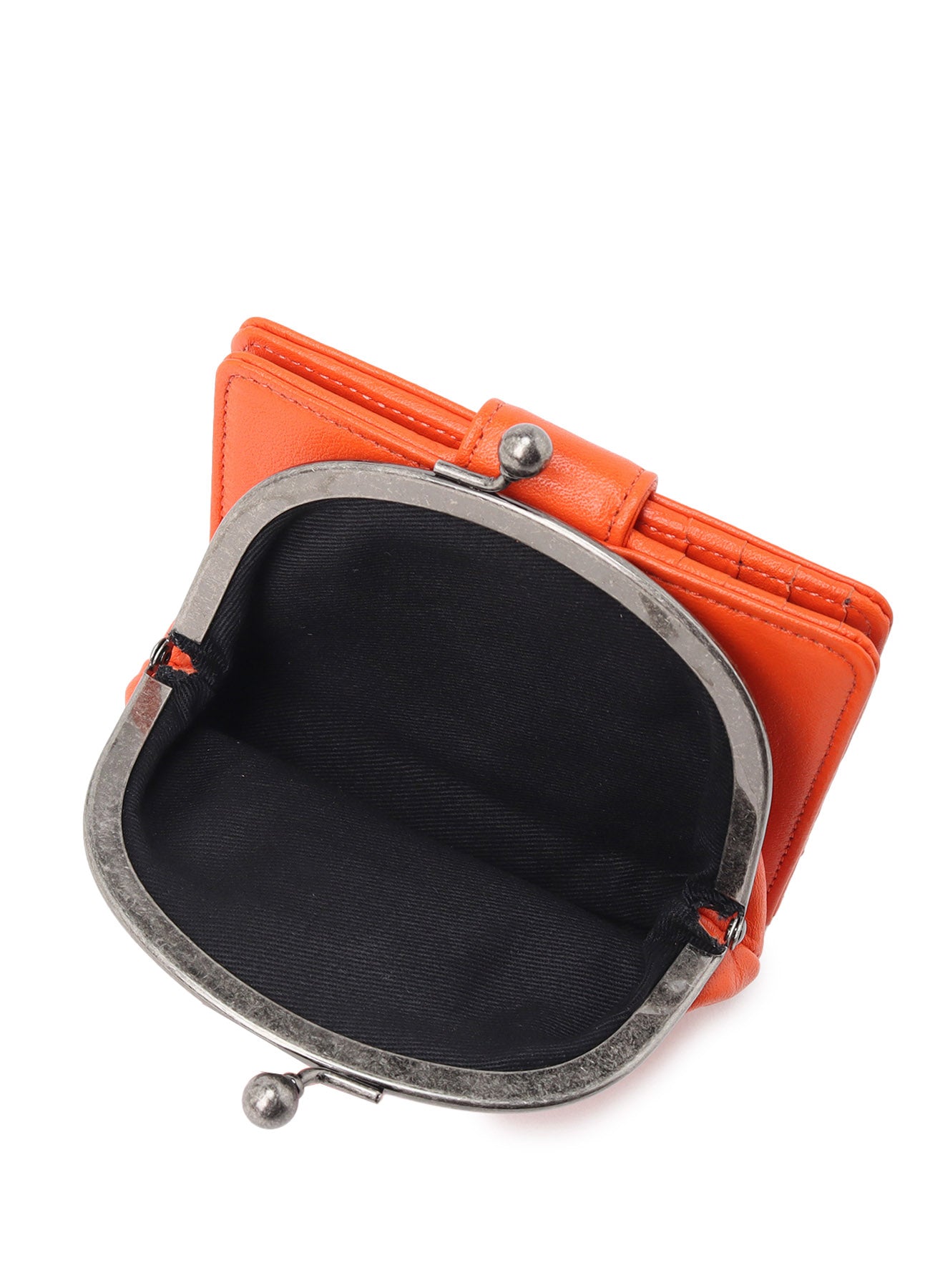 SEMI-GLOSSY LEATHER CARD CASE W/ METAL CLASP