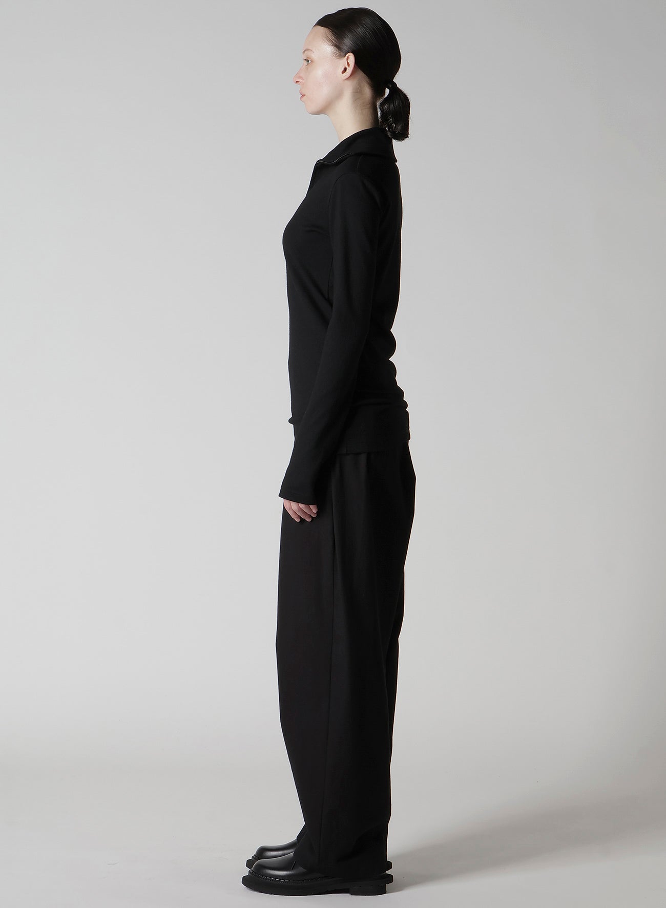 MILD WASHABLE JERSEY HIGH NECK BLOUSE