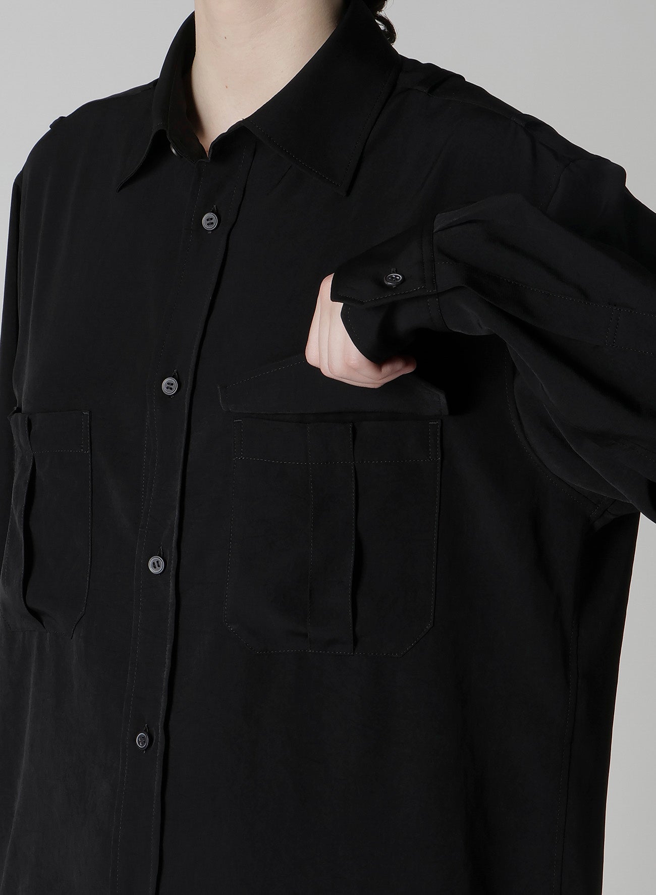 TA/PE CREPE DE CHINE SHOULDER LOOP BLOUSE