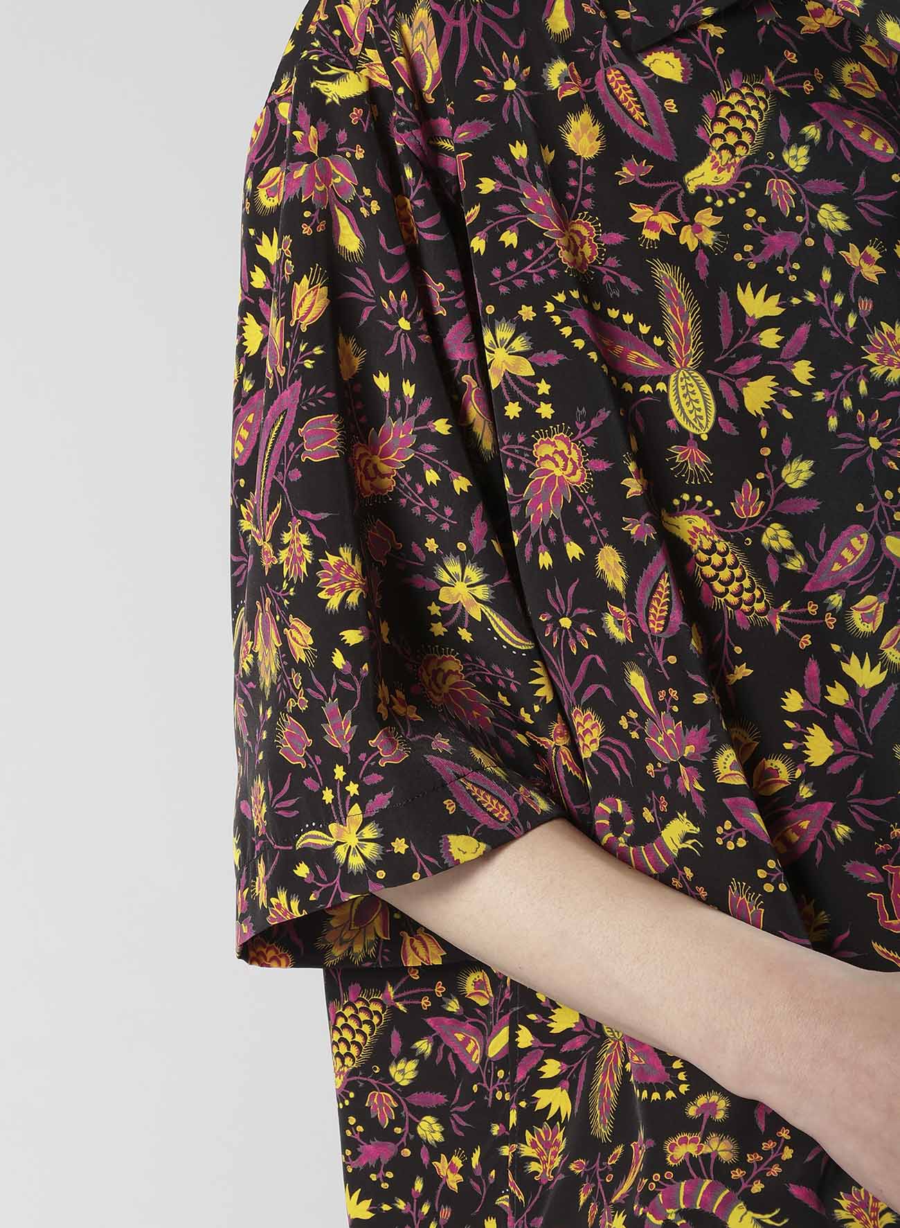 FLOWER PRINT OPEN COLLAR SHIRT