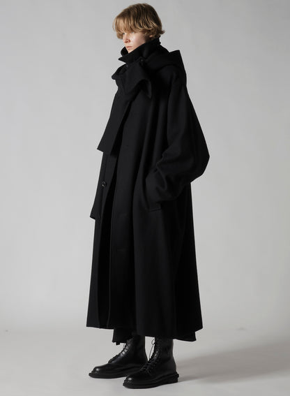 DETACHABLE HOODED COAT