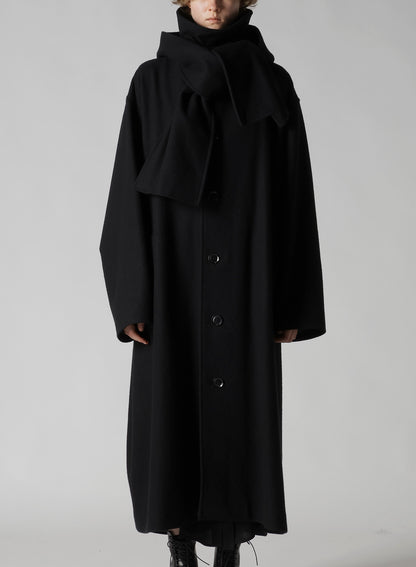 DETACHABLE HOODED COAT