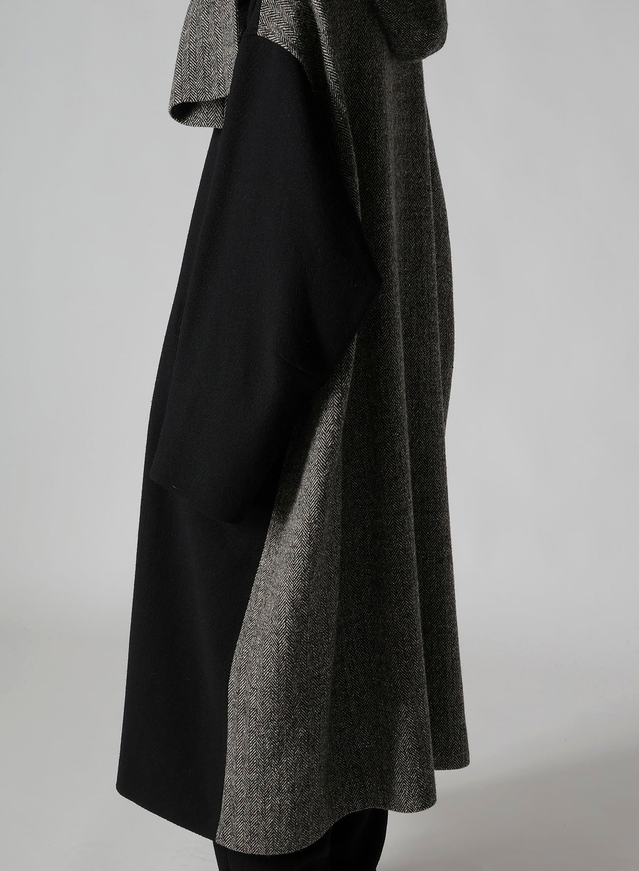 BIG HERRINGBONE DETACHABLE HOODIE COAT