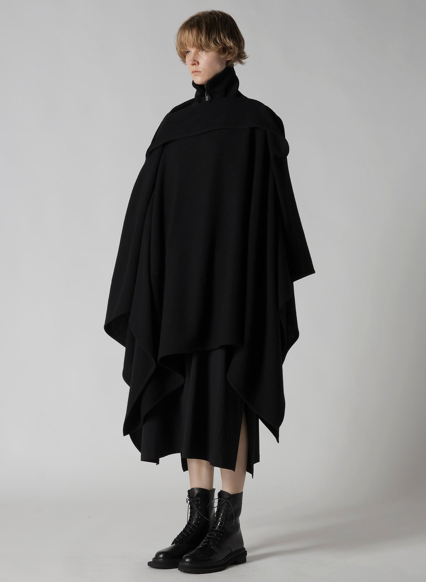 TOP VINTAGE FLANNEL ASYMMETRIC CAPE