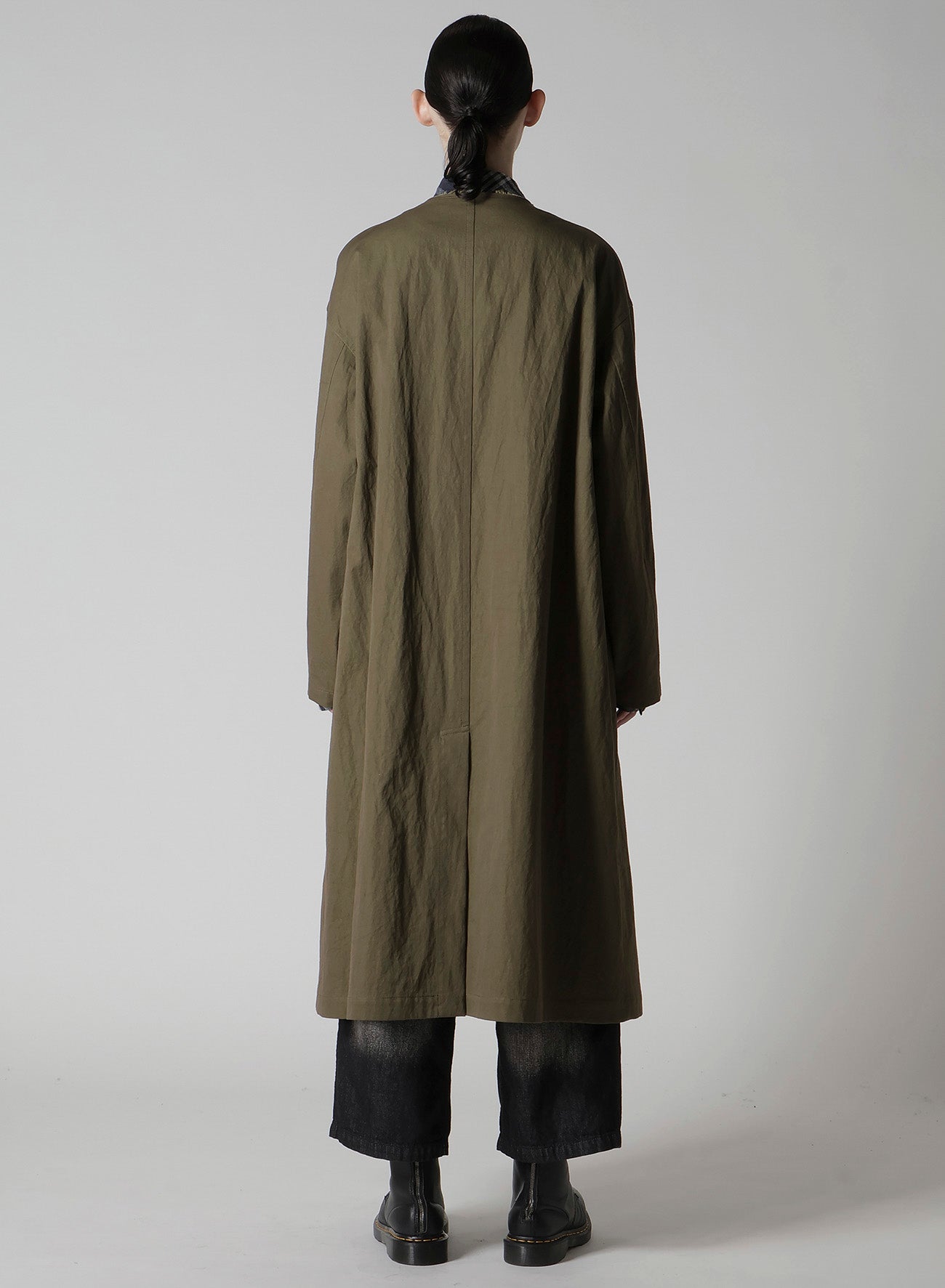 COTTON NYLON GABARDINE COLLARLESS COAT