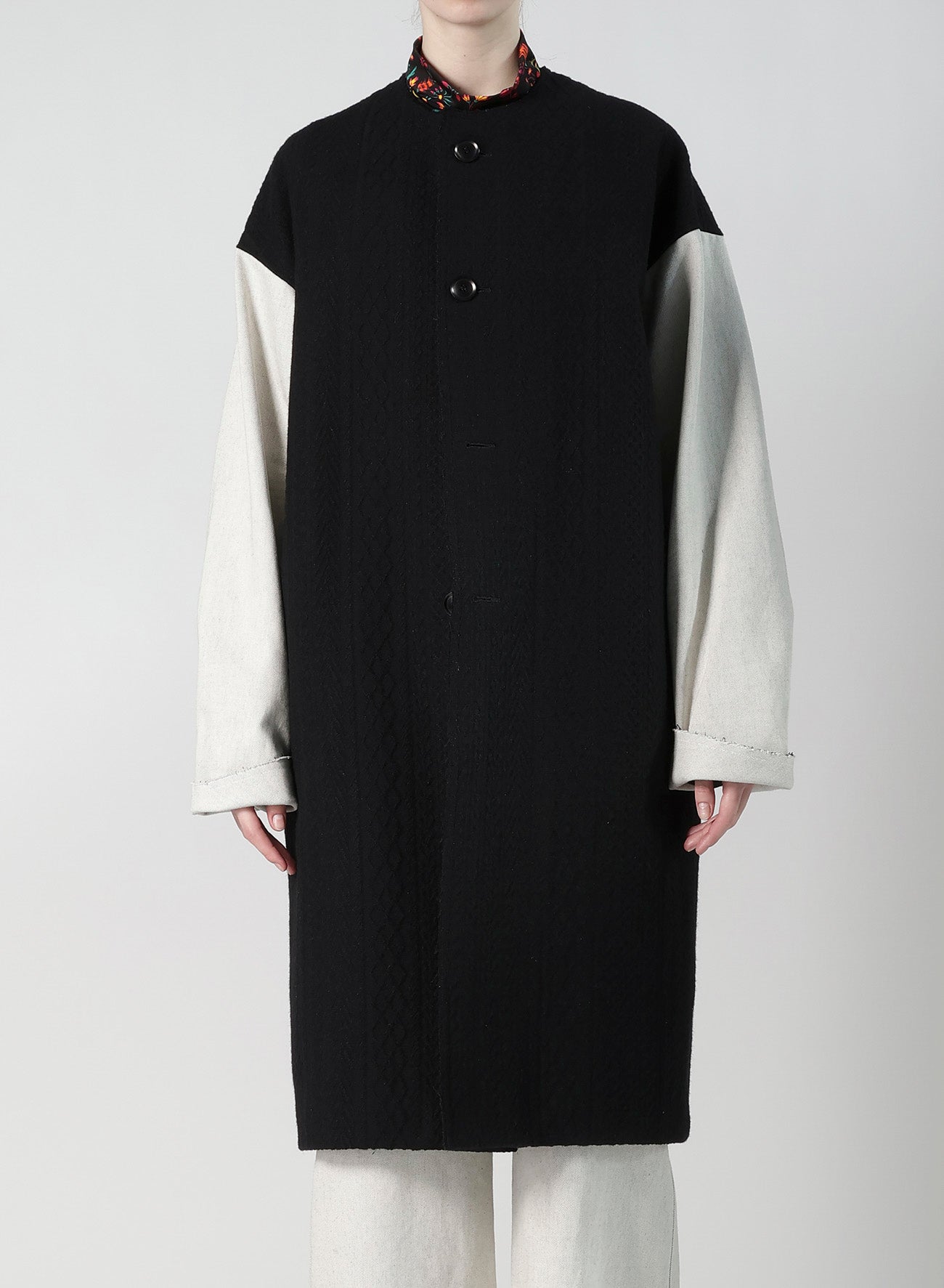 CABLE JQ KNIT COLLERLESS COAT