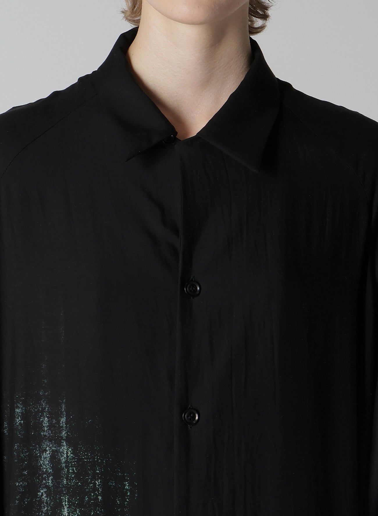 MESSAGE-PRINT DUNGAREE TWILL OPEN COLLAR SHIRT DRESS