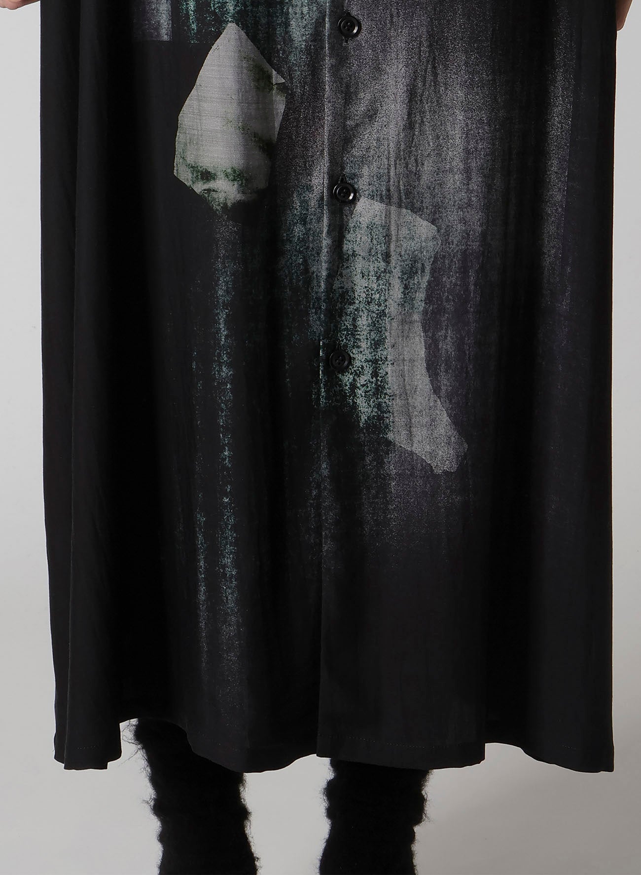 MESSAGE-PRINT DUNGAREE TWILL OPEN COLLAR SHIRT DRESS
