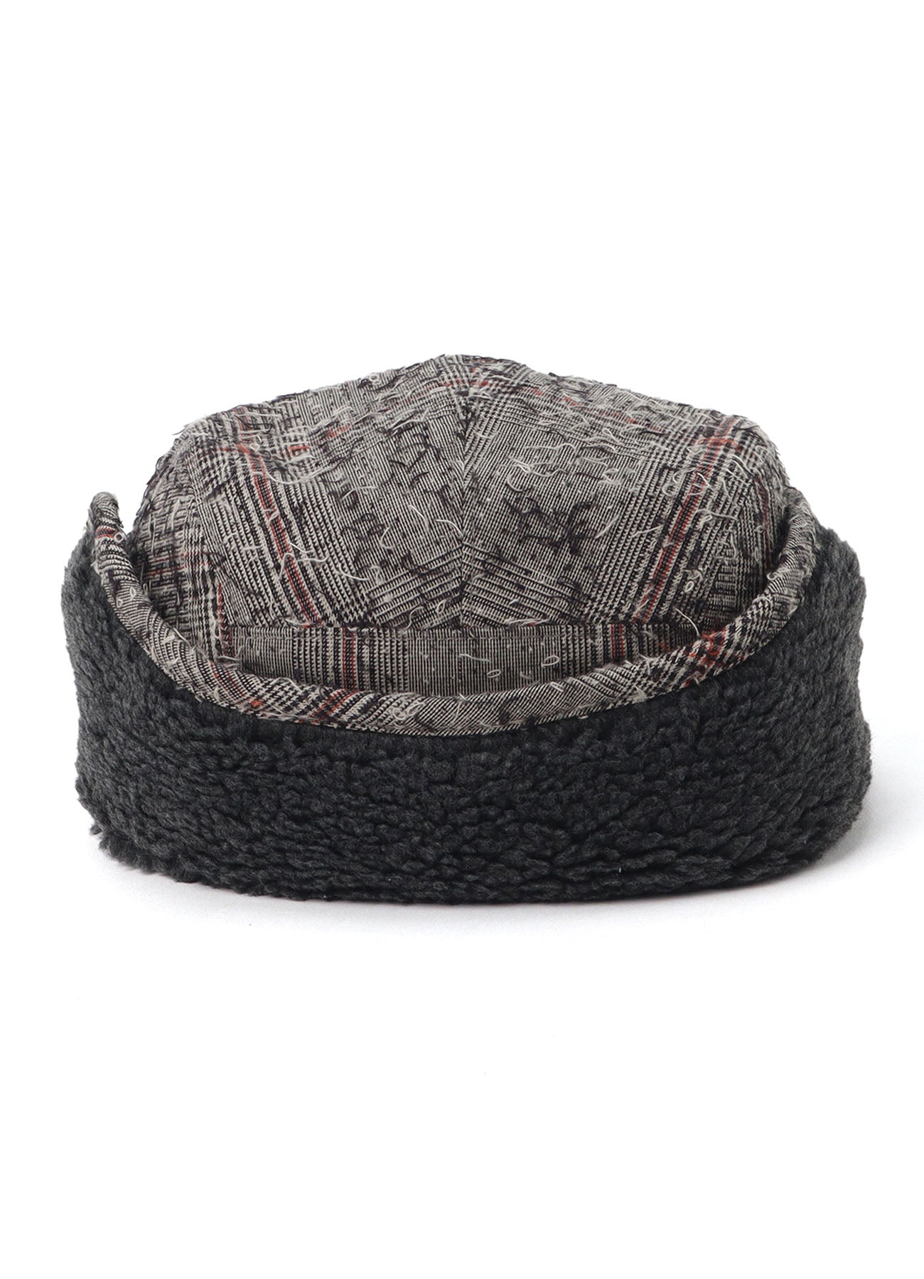 NEEDLE-PUNCHED EARMUFF CAP