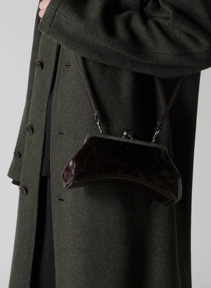 GLOSSY LEATHER CURVY BAG S