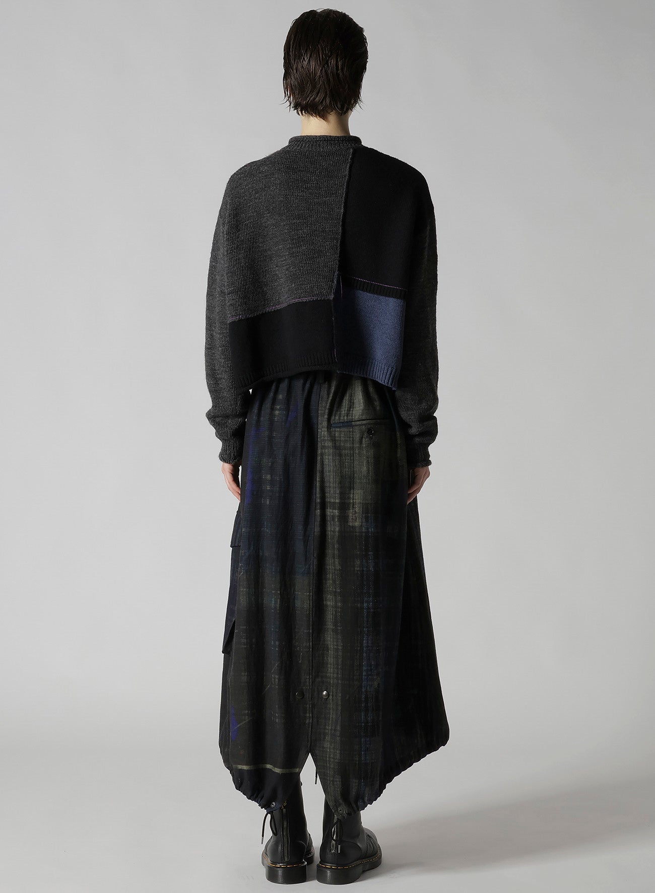 PATCHWORK CREW NECK CARDIGAN