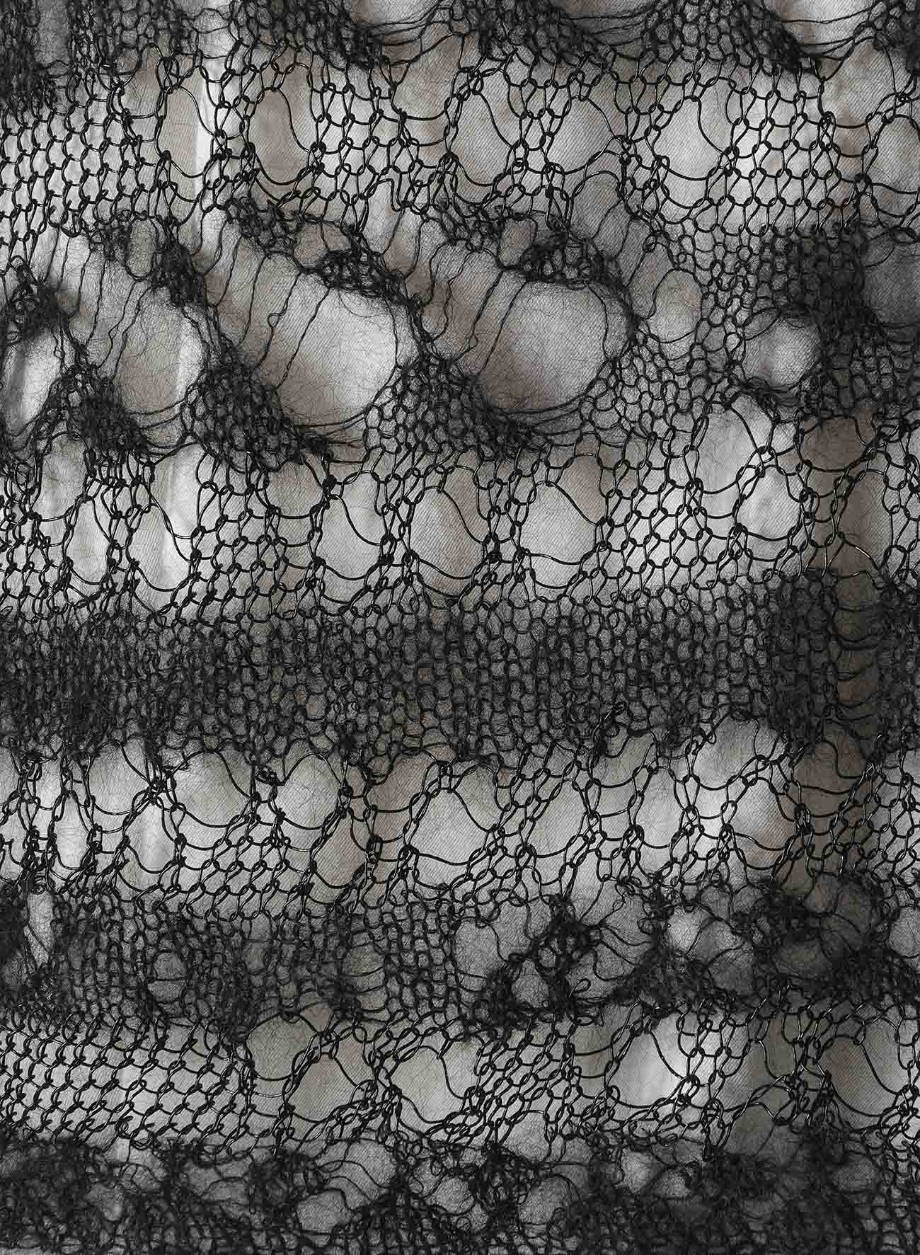 WOLE DESIGN MOHAIR KNITED SHORT PULLOVER