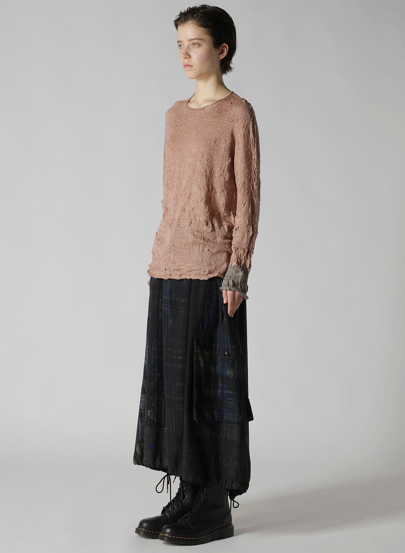 ROUND NECK WRINKLED LONG SLEEVE PULLOVER