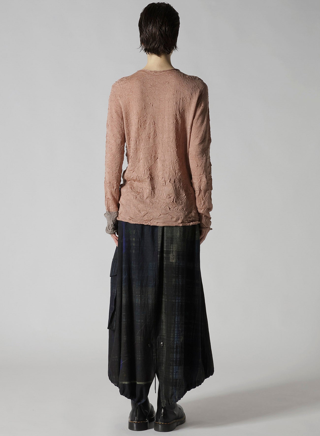 ROUND NECK WRINKLED LONG SLEEVE PULLOVER
