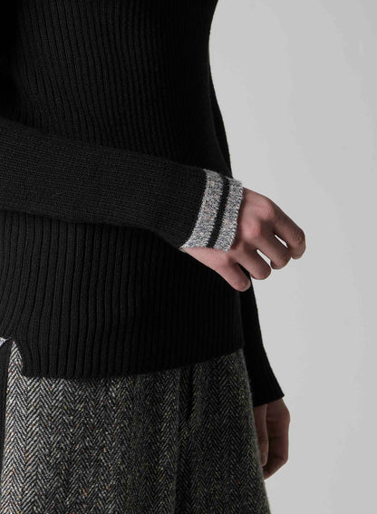 RIBBED HIGH NECK PULLOVER