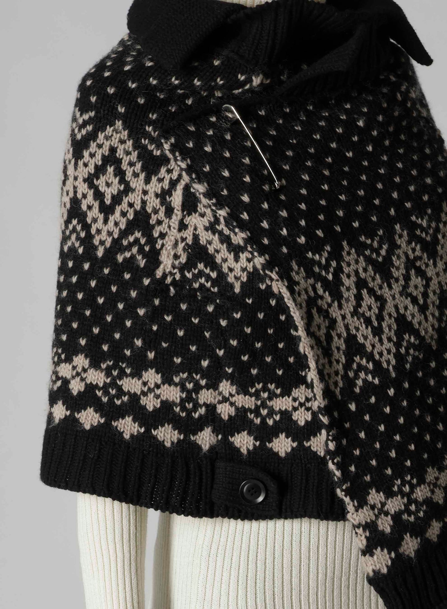 NORDIC JQ CAPE W/COLLAR