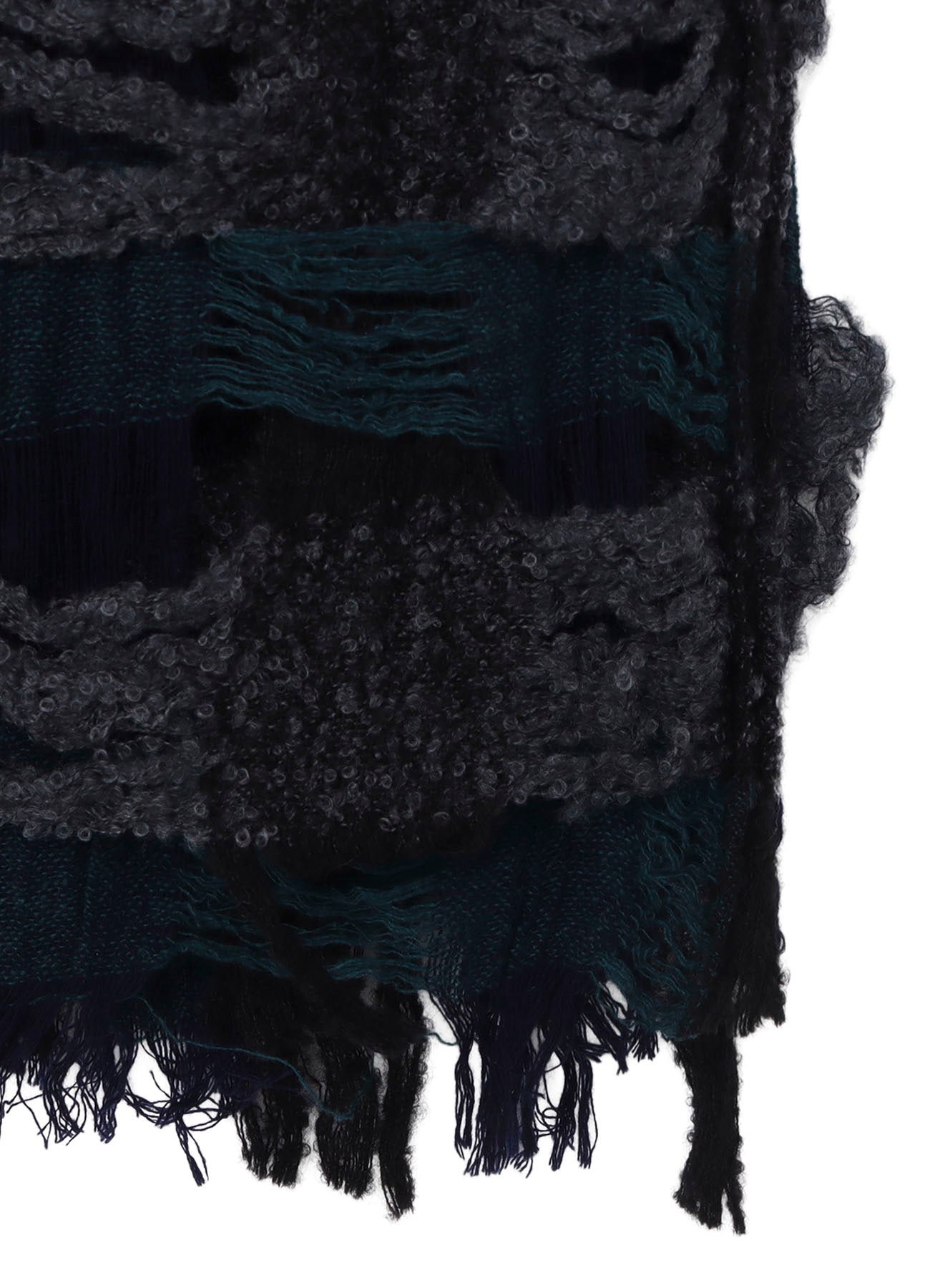 PLAID BOUCLE SCARF