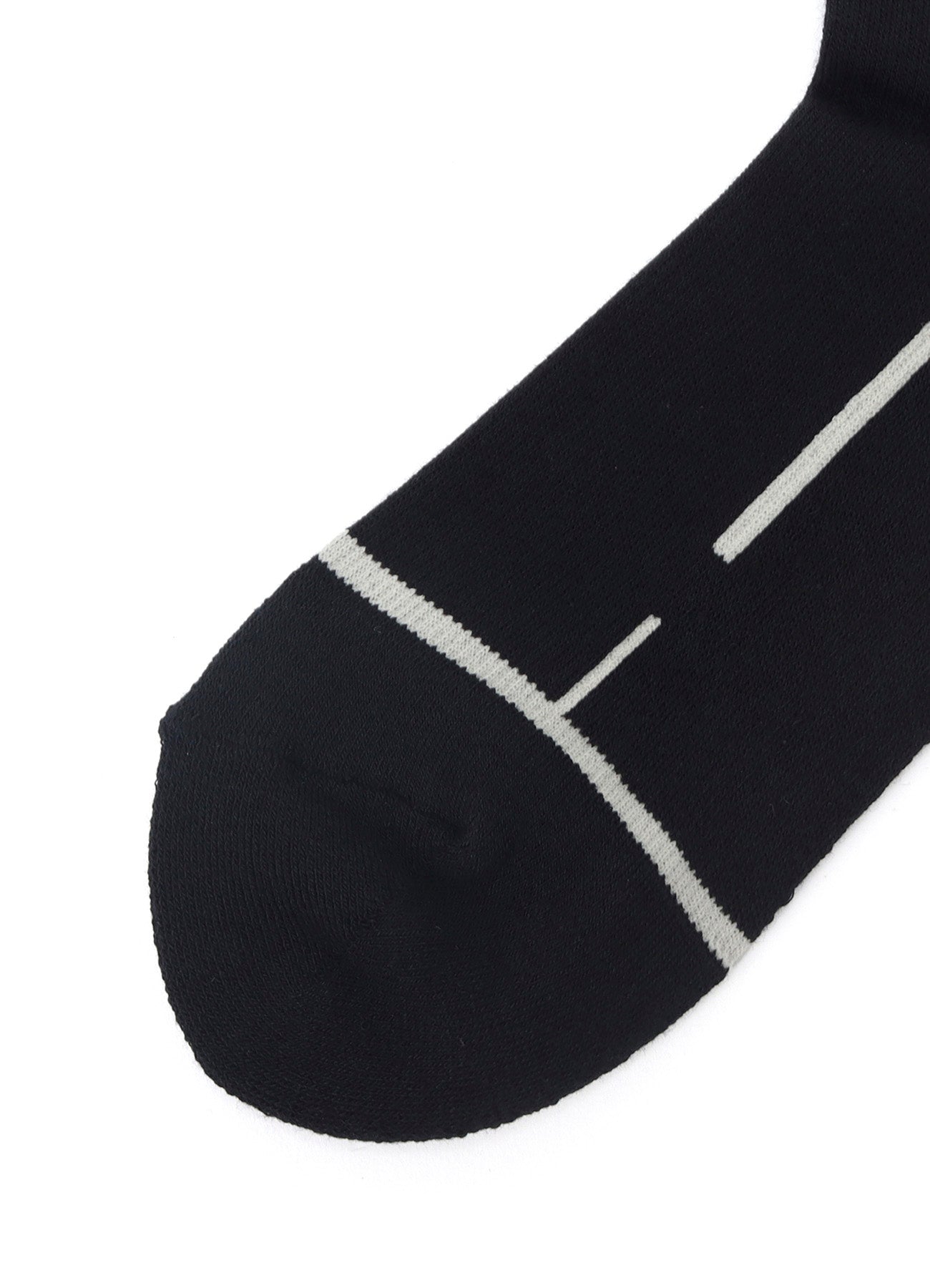 Y's × CHICSTOCKS COMPRESSION LINE SOCKS