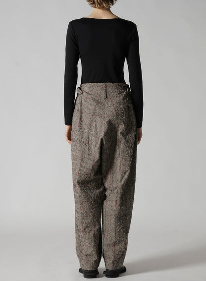 NEEDLE-PUNCHED DOUBLE TUCK WIDE PANTS