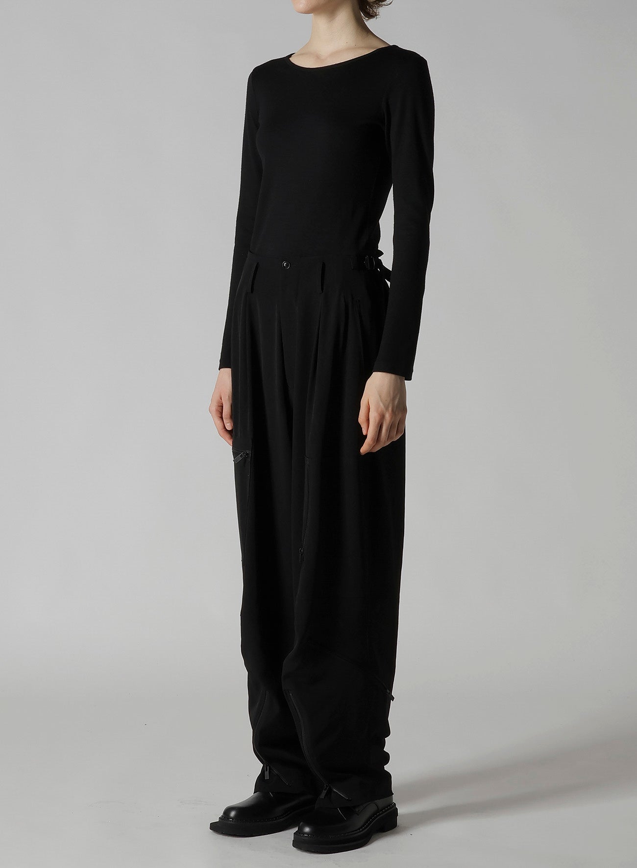 TA/PE CREPE DE CHINE ZIP POCKET PANTS