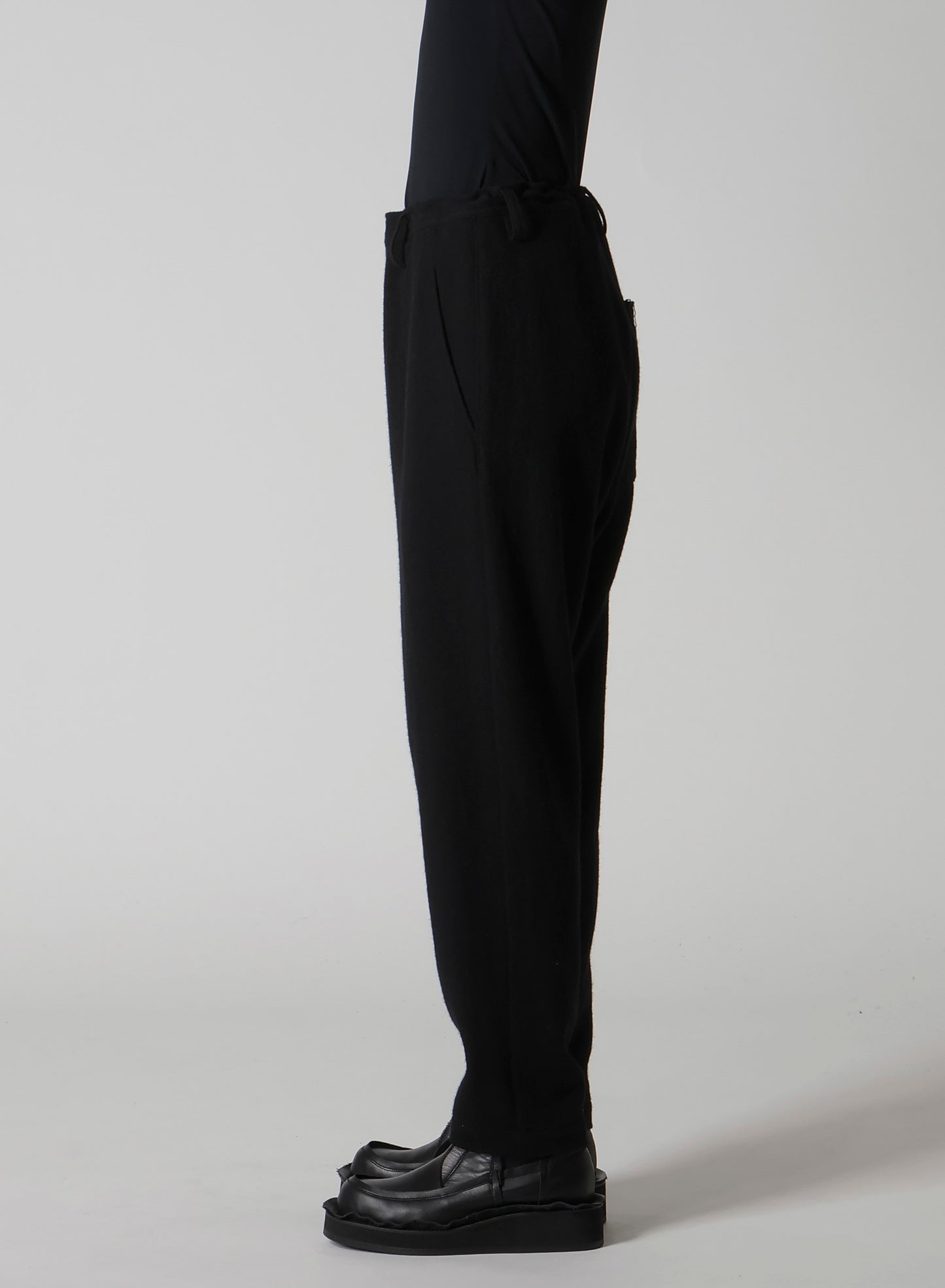 TOP VINTAGE FLANNEL TAPERED PANTS