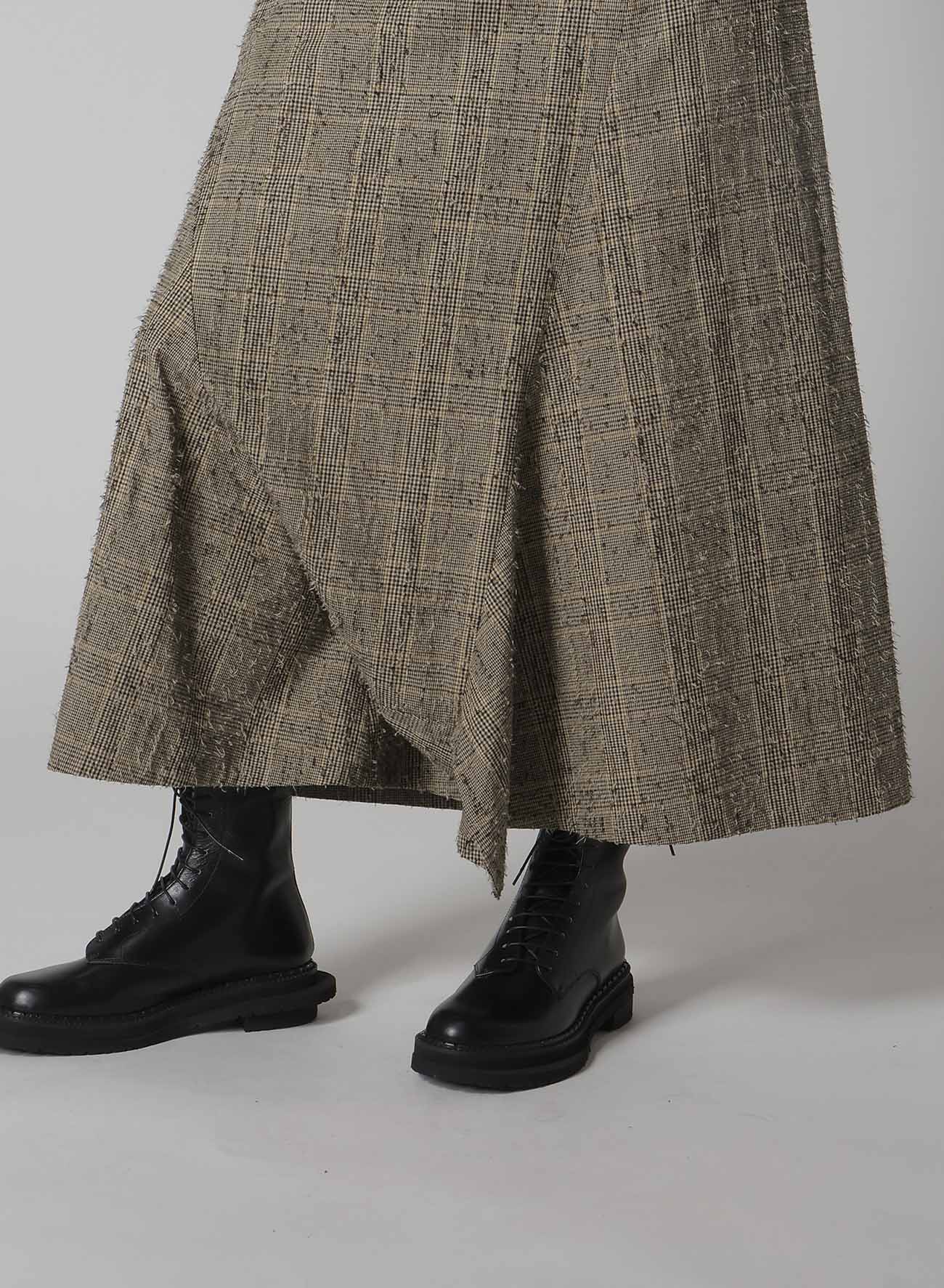 NEEDLE-PUNCHED ASYMMETRIC FLARE PANTS