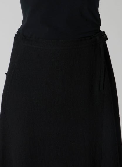 TOP VINTAGE FLANNEL ASYMMETRIC FLARE PANTS