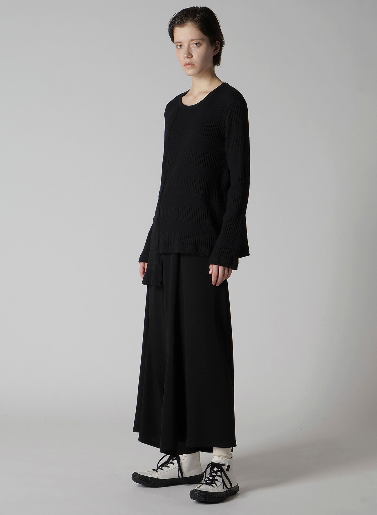 TA/PE CREPE DE CHINE ASYMMETRIC FLARE PANTS