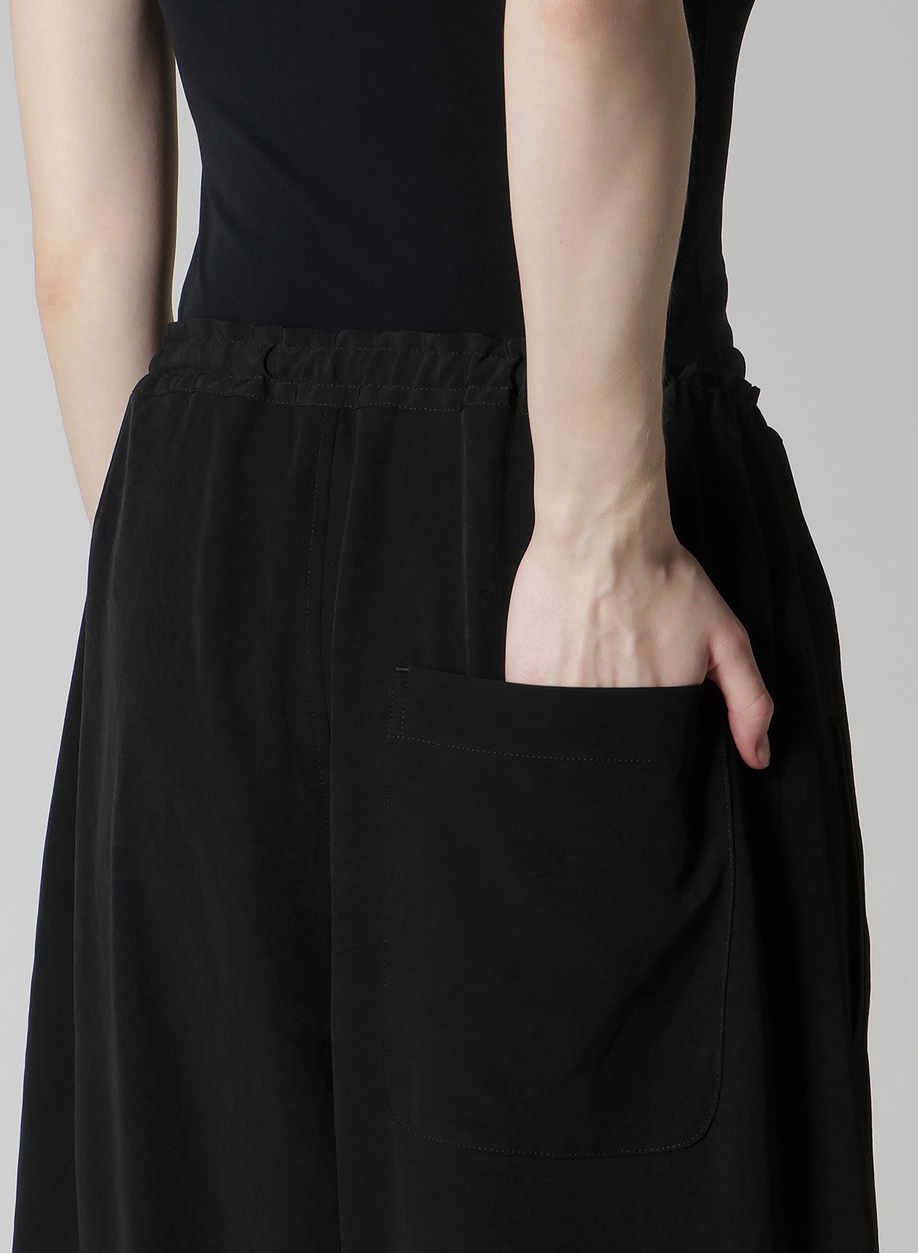 TA/PE CREPE DE CHINE FRONT TUCK WIDE PANTS