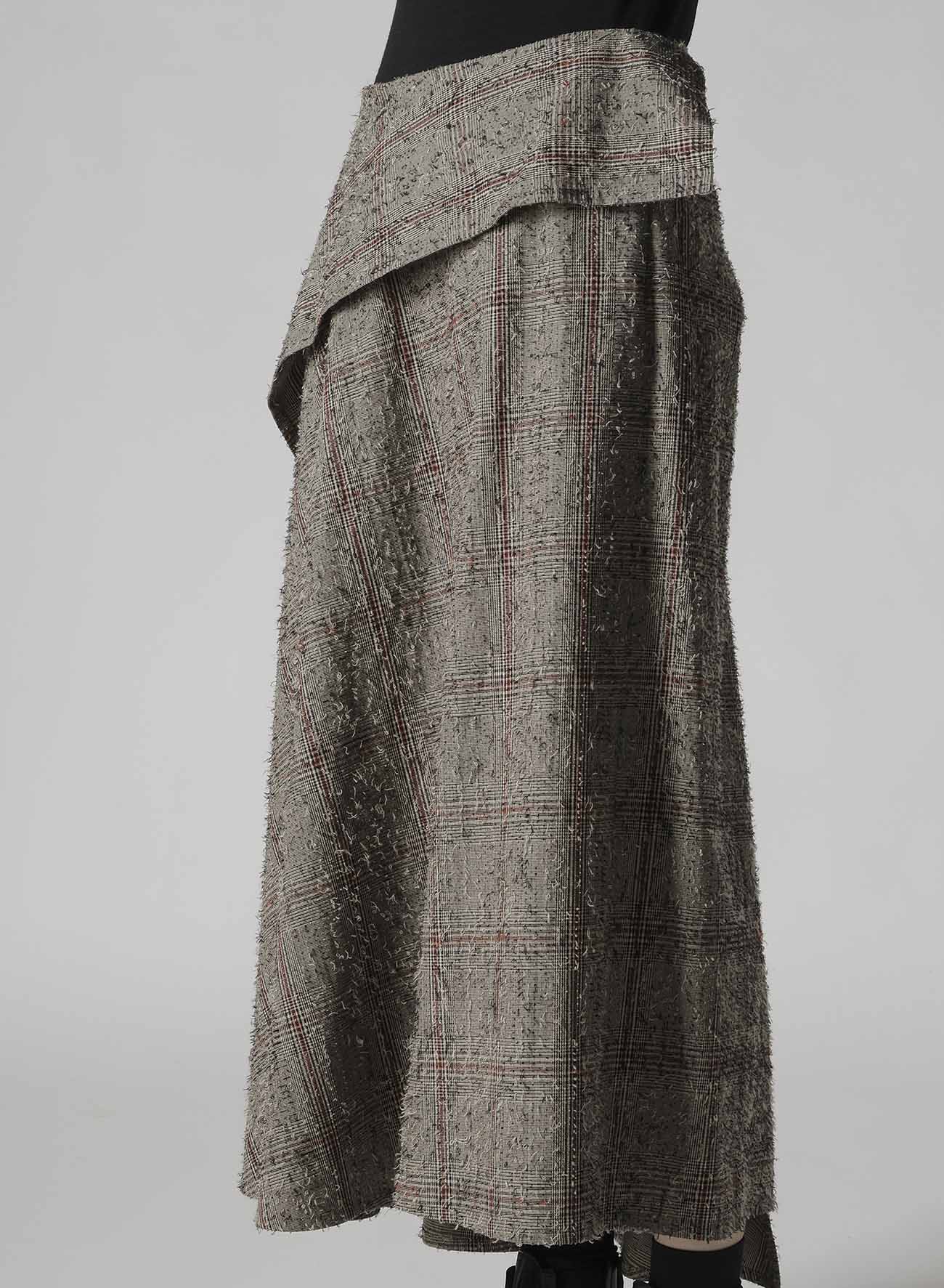NEEDLE-PUNCHED ASYMMETRIC SKIRT
