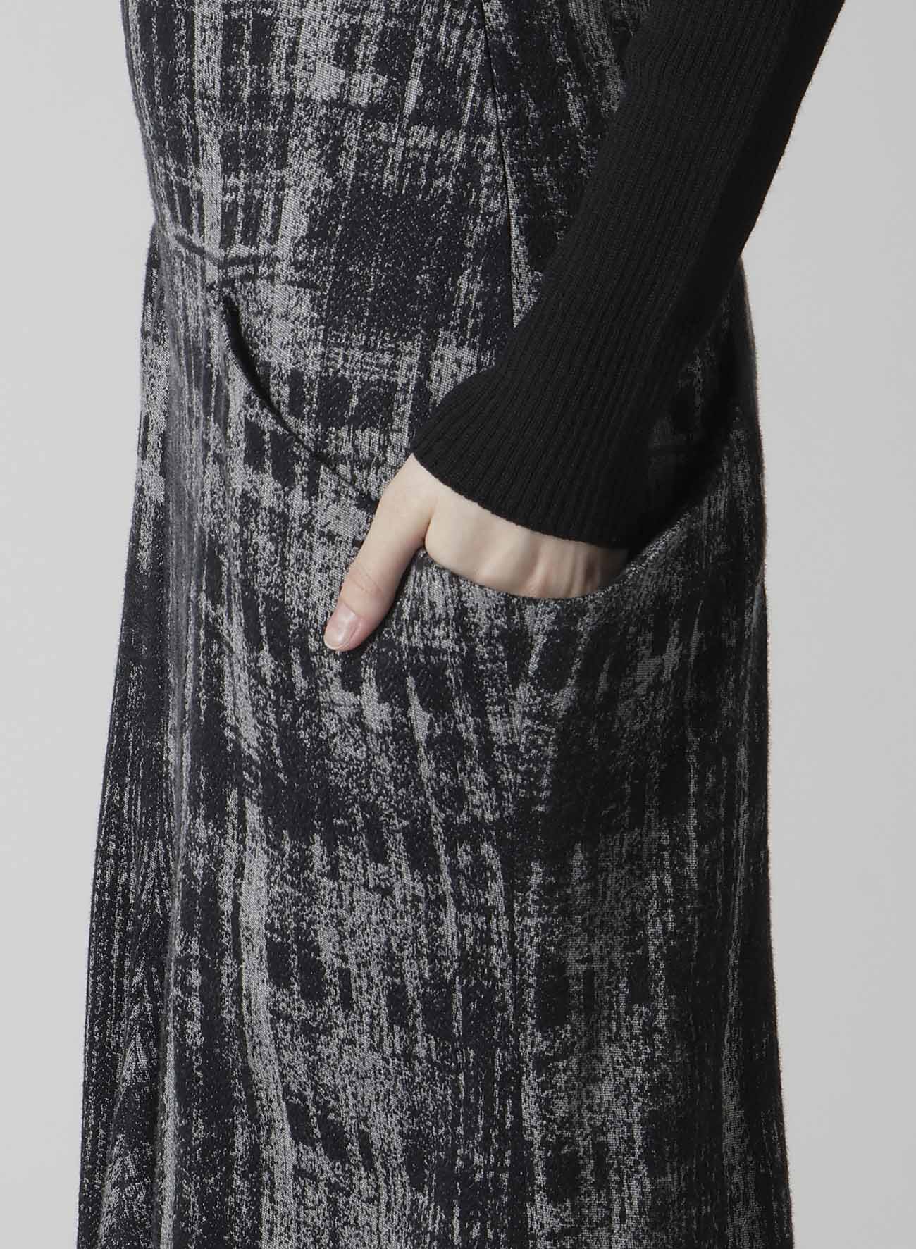 FADED PLAID JACQUARD DROP SKIRT