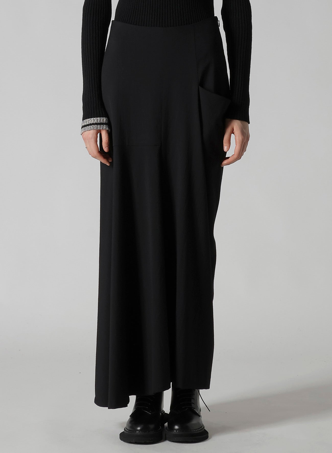 WOOL BREND TWILL DRAPE SKIRT
