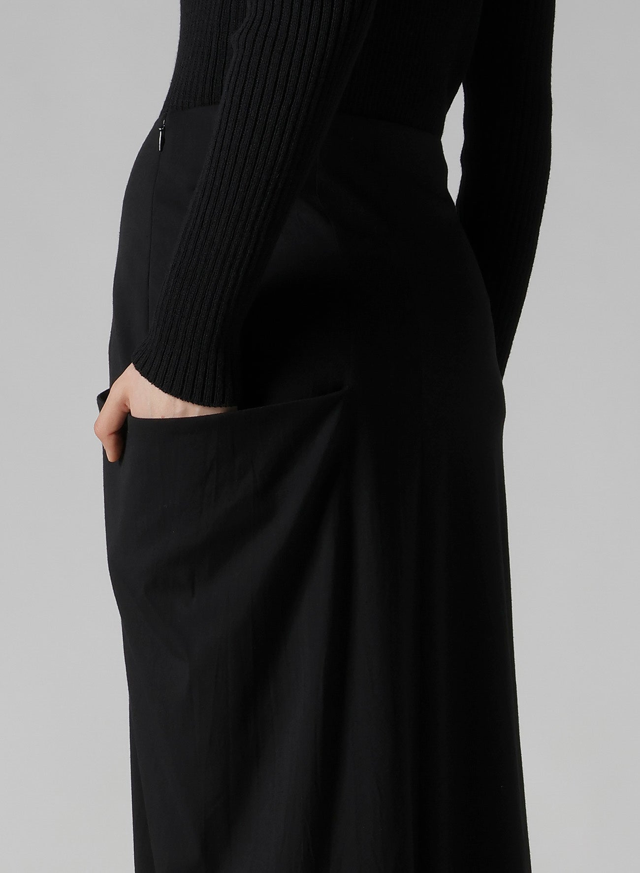 WOOL BREND TWILL DRAPE SKIRT