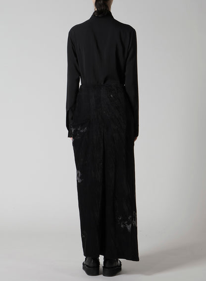 DISCHARGE-PRINTED VELVET SIDE DRAPE SKIRT