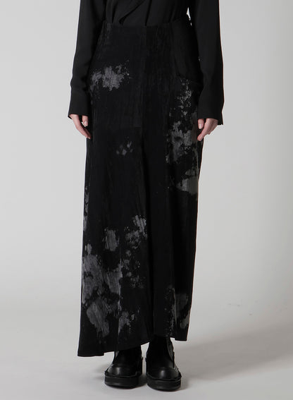 DISCHARGE-PRINTED VELVET SIDE DRAPE SKIRT