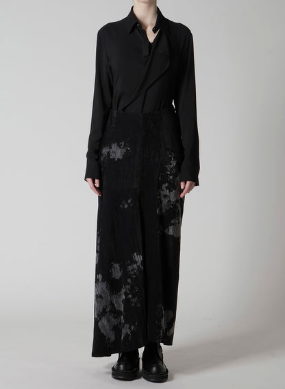 DISCHARGE-PRINTED VELVET SIDE DRAPE SKIRT
