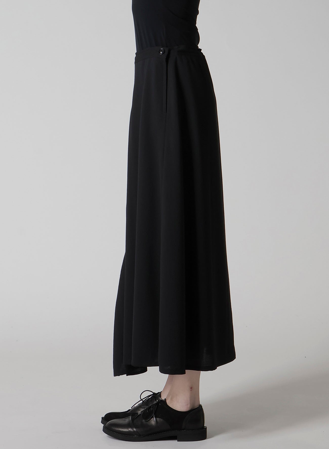 WOOL SERGE TRIANGLE GUSSET SKIRT