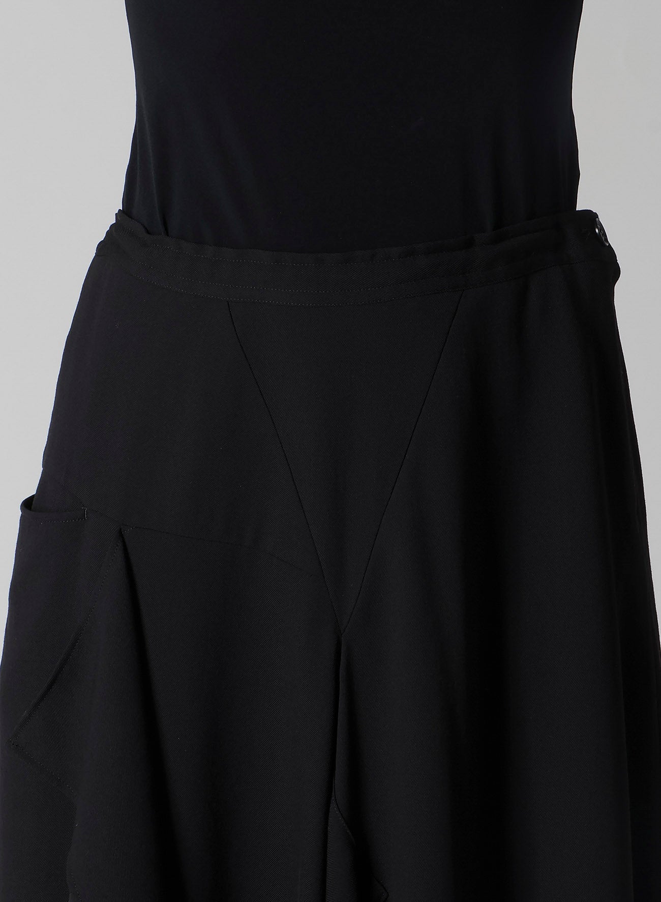 WOOL SERGE TRIANGLE GUSSET SKIRT