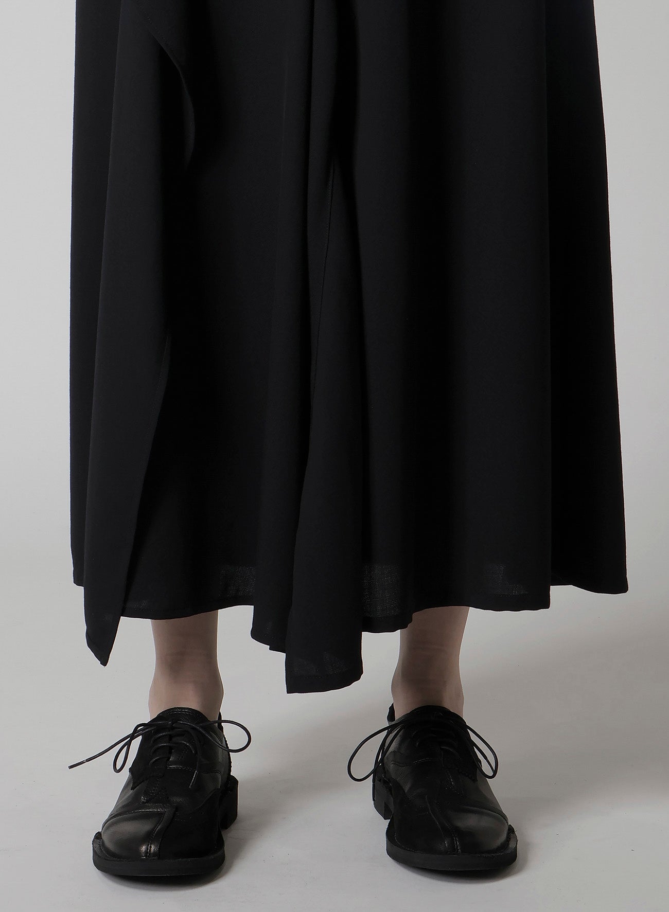 WOOL SERGE TRIANGLE GUSSET SKIRT