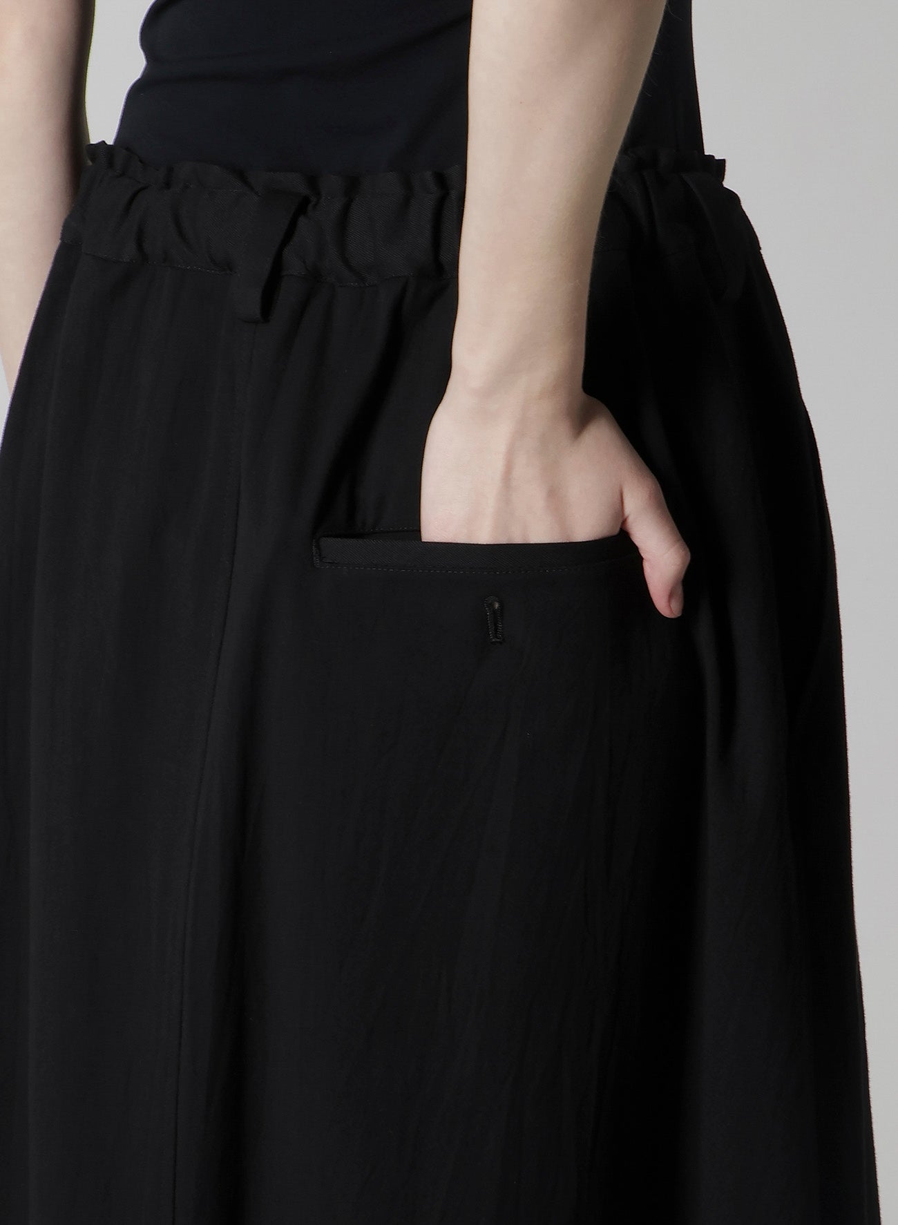 C/RY GABARDINE FISH TAIL SKIRT