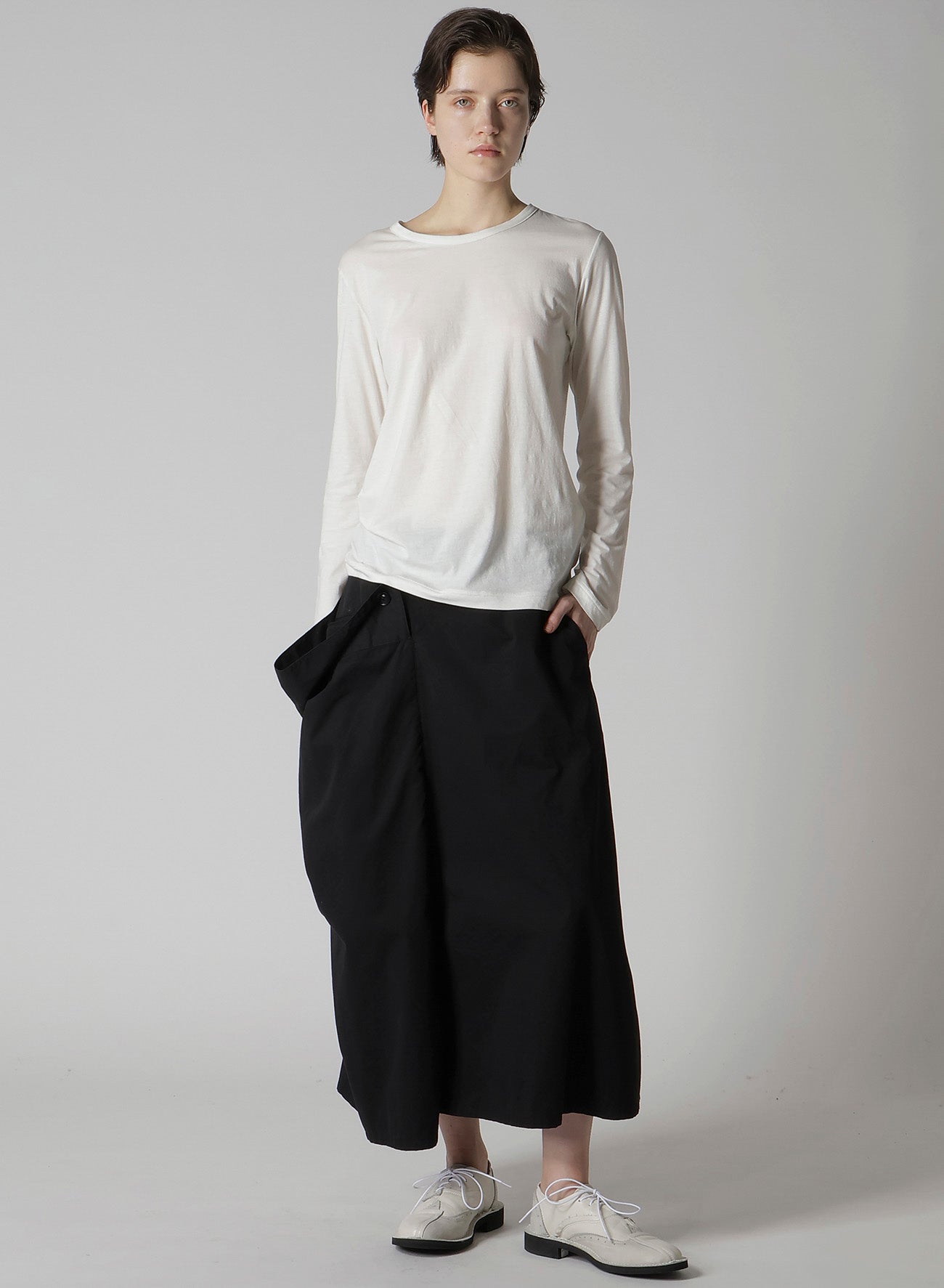 COTTON TWILL GARMENT DYE RIGHT BIG BELT SKIRT