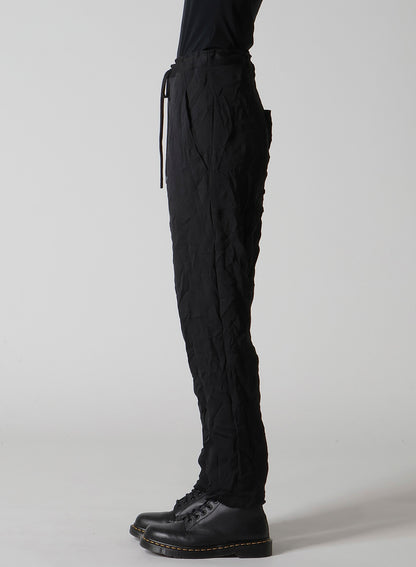 WRINKLE-EFFECT TAPERED PANTS