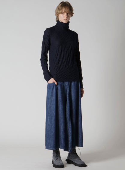 TUCKED DIAGONAL CABLE JQ HIGH NECK LONG T